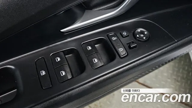 Hyundai AVANTE Avante (CN7) — Фото автомобиля 13
