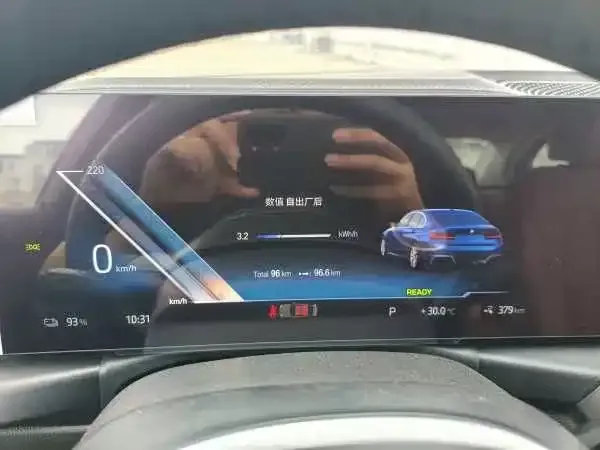 BMW i3 — Фото автомобиля 3