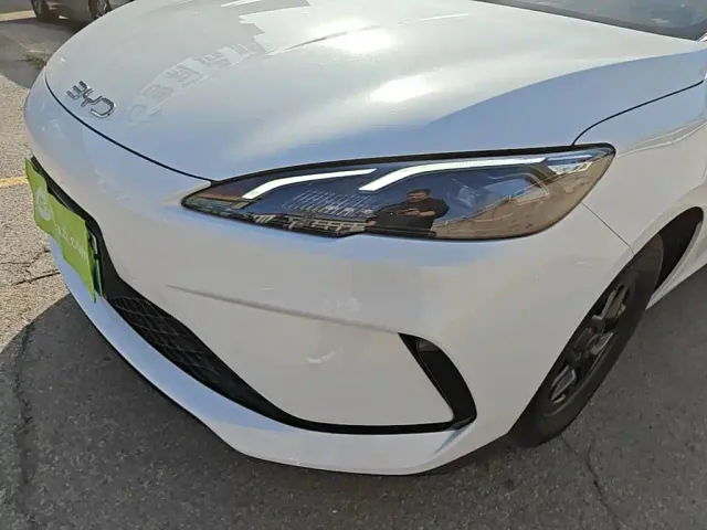 BYD Seal 05 DM-i — Фото автомобиля 23