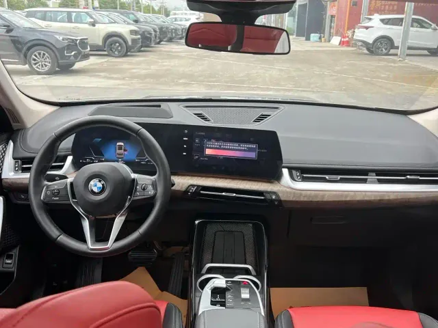 BMW X1 — Фото автомобиля 21
