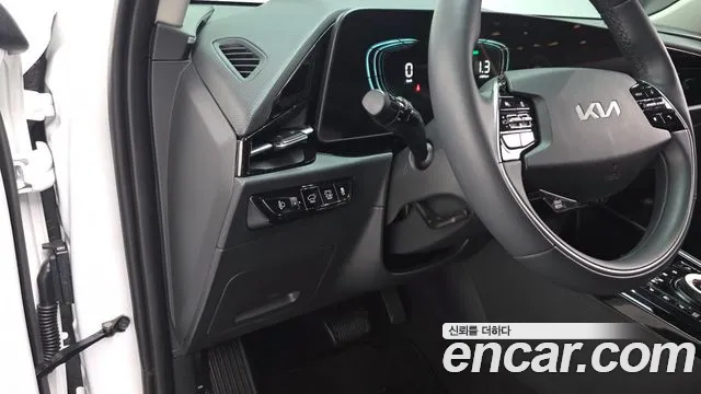 Kia Niro The All New Niro — Фото автомобиля 13