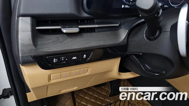 Kia Carnival Generation 4 — Фото автомобиля 29