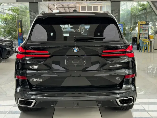 BMW X5 — Фото автомобиля 5