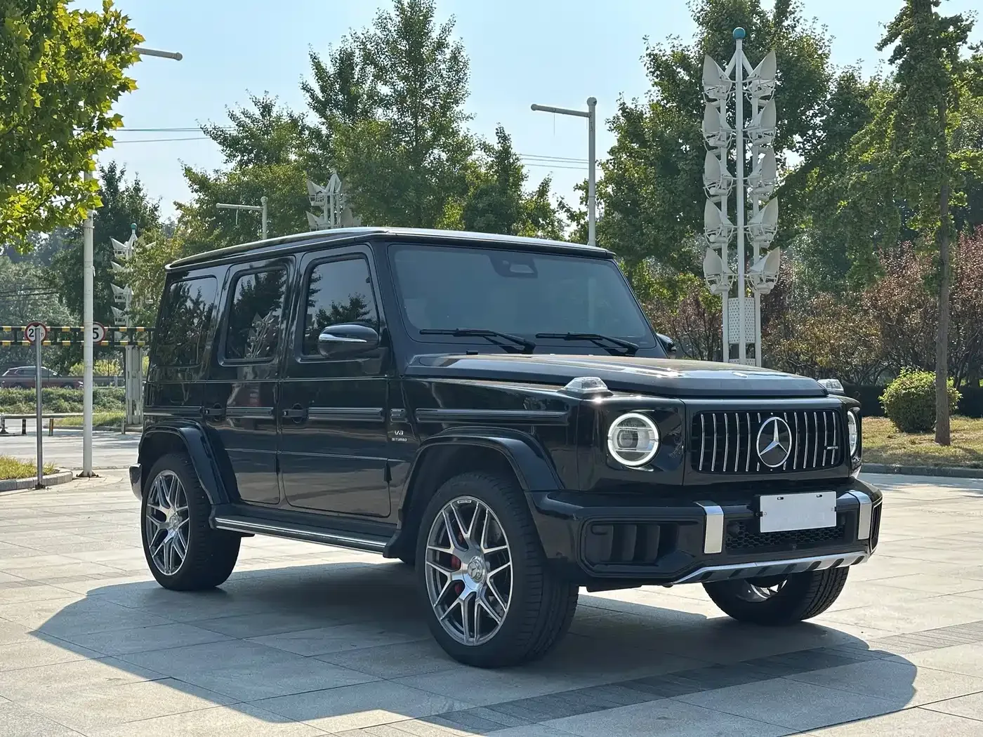 Mercedes-Benz Mercedes-Benz G-Class AMG 2025 AMG G 63 — Фото автомобиля 6