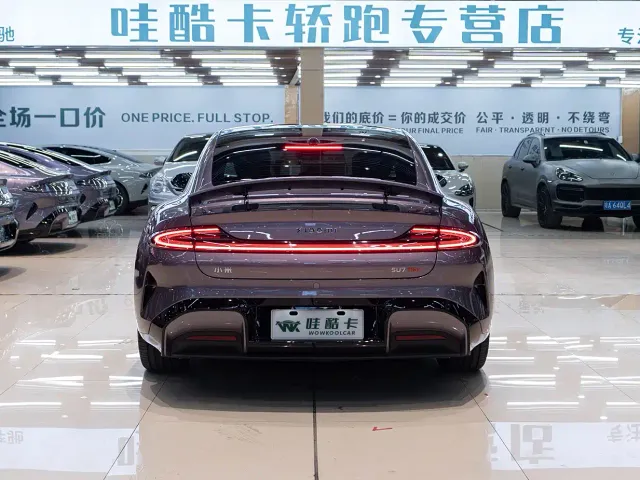 Xiaomi SU7 — Фото автомобиля 5