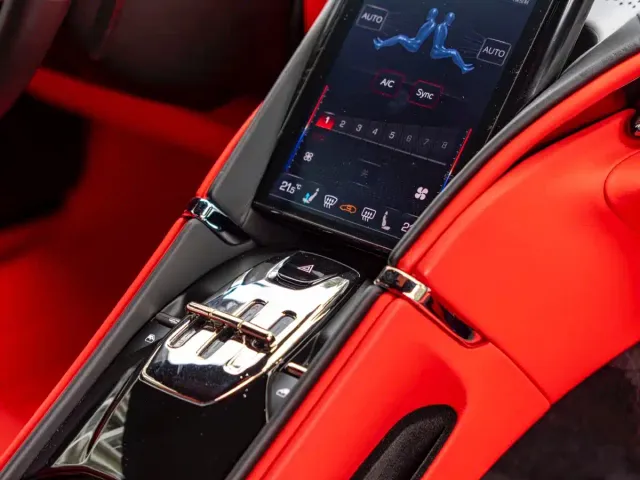 Ferrari Roma — Фото автомобиля 8
