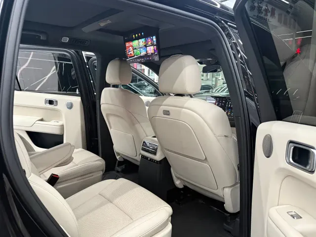 Li Auto L9 — Фото автомобиля 7