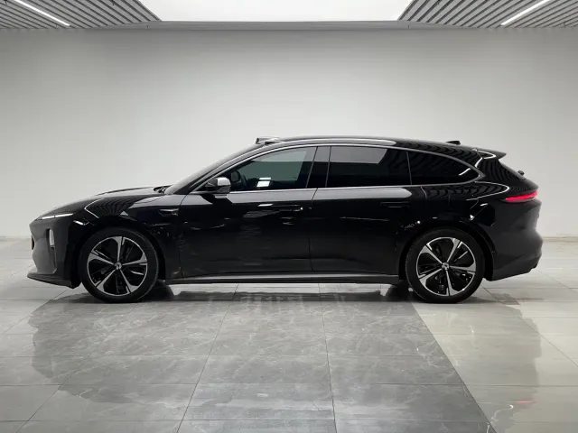 Nio ET5 Touring — Фото автомобиля 7