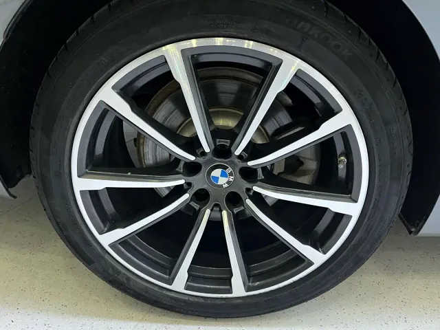 BMW 6 Series Gran Turismo — Фото автомобиля 8