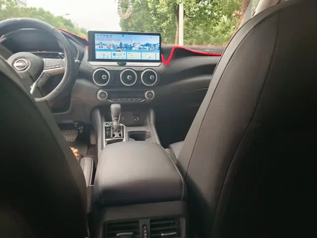 Nissan Sylphy — Фото автомобиля 18