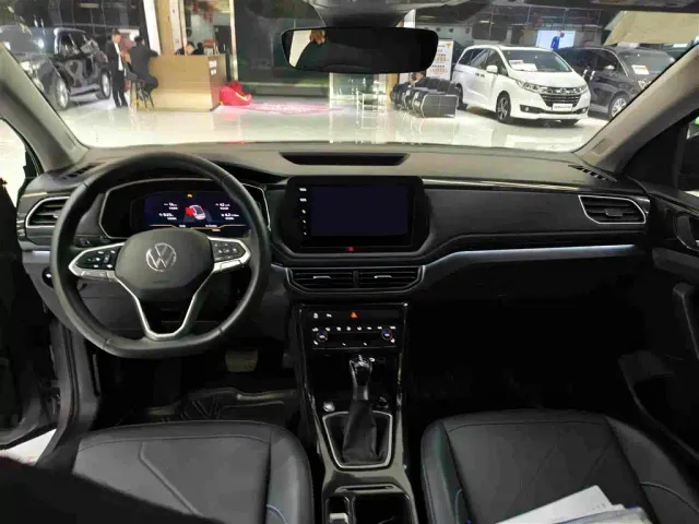 Volkswagen Tharu — Фото автомобиля 5
