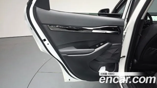 Kia Seltos New — Фото автомобиля 14