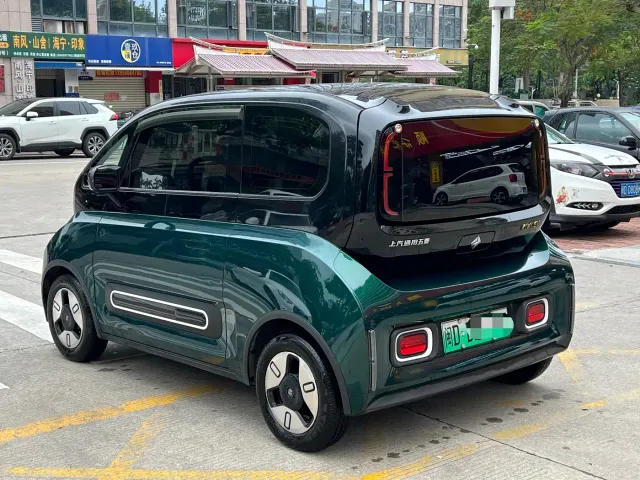 Baojun KiWi EV — Фото автомобиля 6