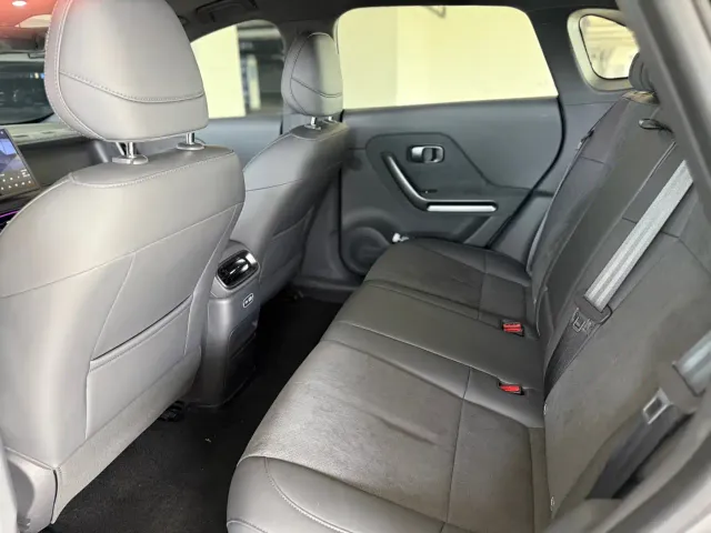 Leapmotor Lafa 5 — Фото автомобиля 5
