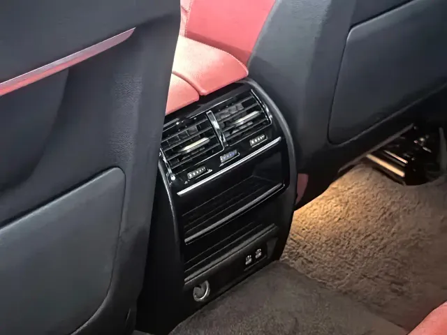 BMW 5 Series — Фото автомобиля 16