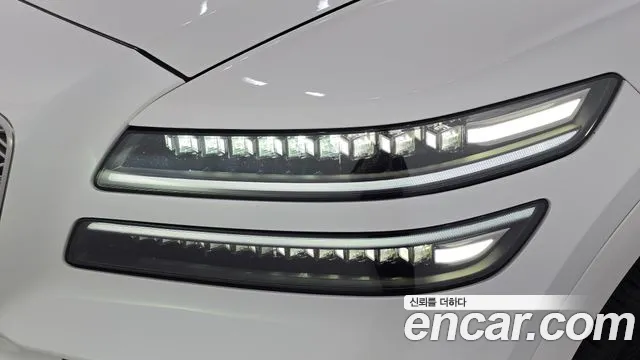 Genesis GV80 — Фото автомобиля 7