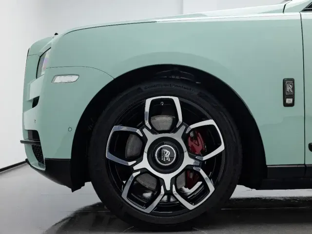 Rolls-Royce Cullinan — Фото автомобиля 8