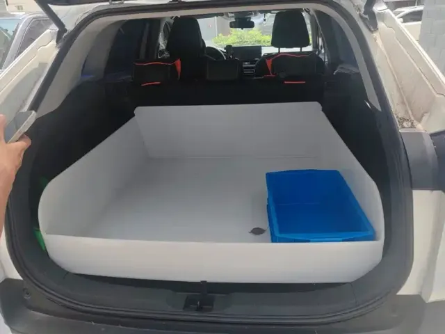 Toyota RAV4 — Фото автомобиля 4