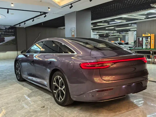 Luxeed S7 — Фото автомобиля 4