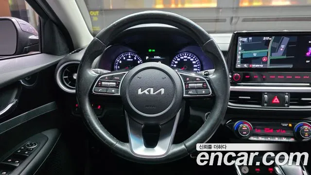 Kia K3 Generation 2 — Фото автомобиля 13