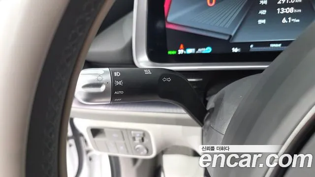 Hyundai Ioniq 6 — Фото автомобиля 29