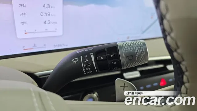 Genesis GV70 2.5T Бензин AWD — Фото автомобиля 25