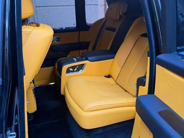 Rolls-Royce Cullinan — Фото автомобиля 9