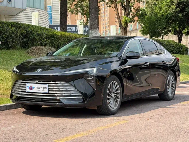 Фотография автомобиля — Buick LaCrosse