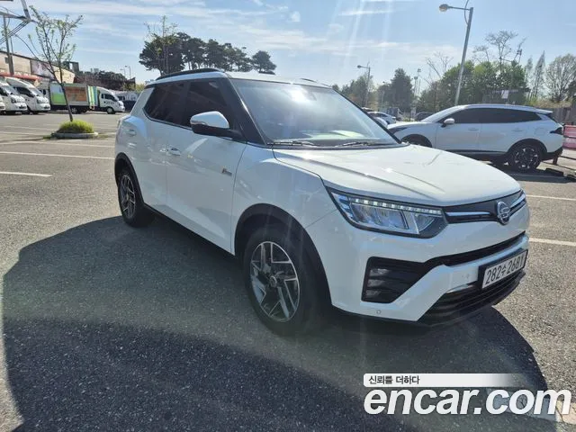 KG_Mobility_Ssangyong TIBOLI Very New Tivoli Бензин 1.5 2WD — Фото автомобиля 2
