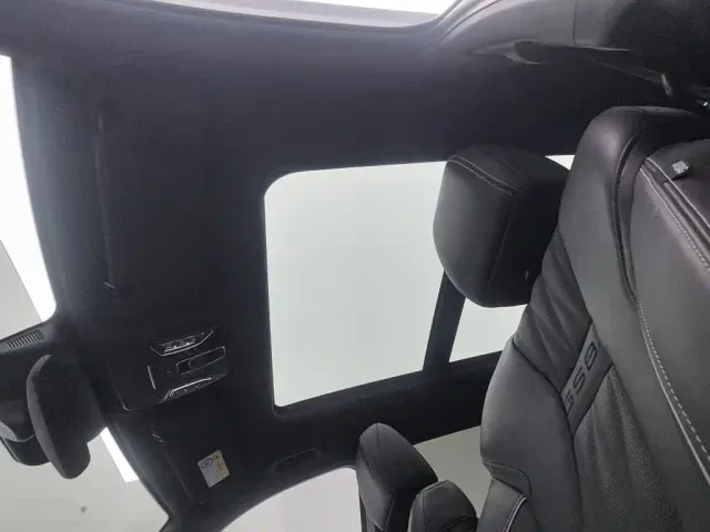 GAC Trumpchi GS8 — Фото автомобиля 14