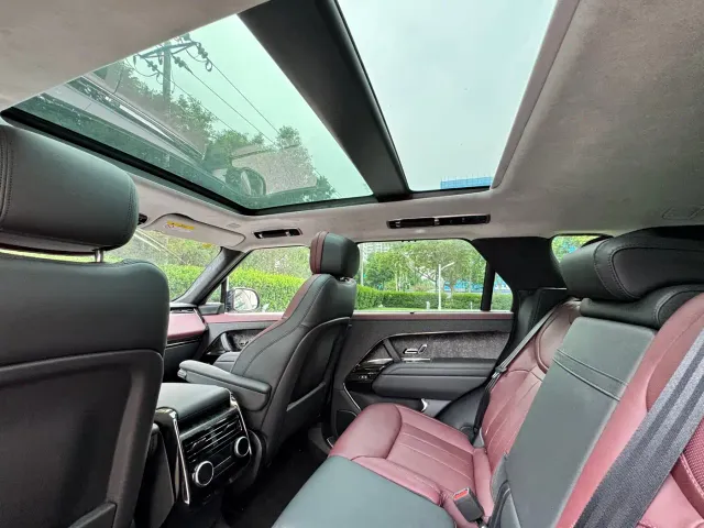 Land Rover Range Rover Sport — Фото автомобиля 20