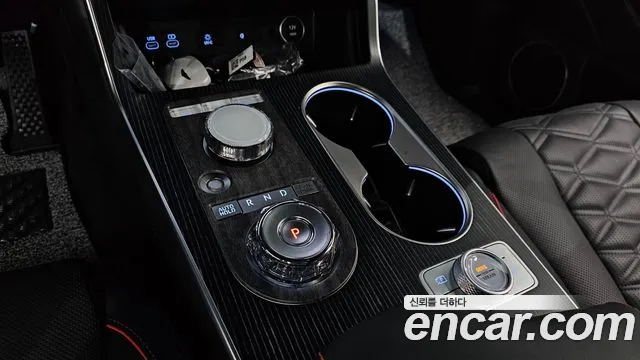 Genesis GV80 — Фото автомобиля 8