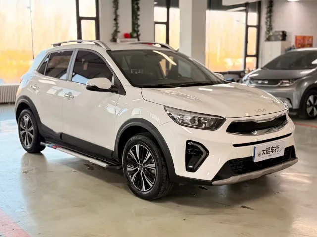 Kia KX1 — Фото автомобиля 3