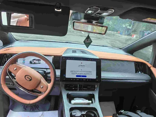 GAC Trumpchi Xiangwang M8 — Фото автомобиля 9