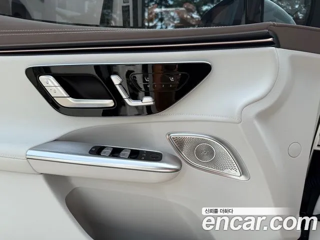Mercedes-Benz EQE X294 — Фото автомобиля 12