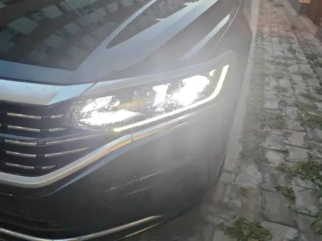 Volkswagen Passat — Фото автомобиля 5