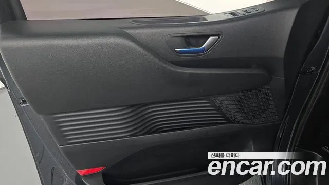 Hyundai Staria Staria Карго 5 мест — Фото автомобиля 24