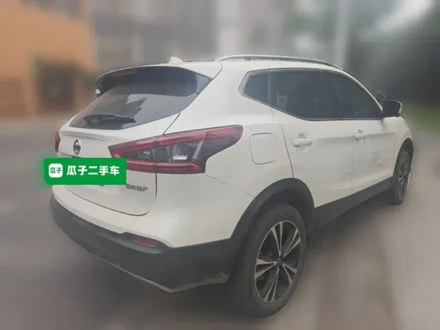 Nissan Qashqai — Фото автомобиля 6