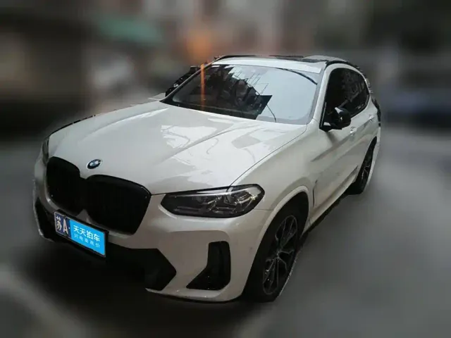 Фотография автомобиля — BMW X3