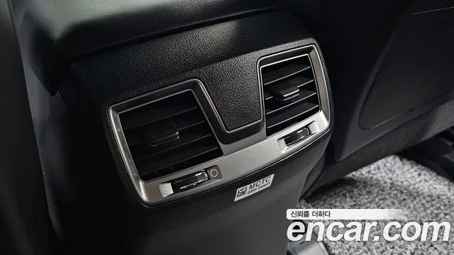 KG_Mobility_Ssangyong Rexton Новый Rexton Sport Дизель 2.2 4WD — Фото автомобиля 28
