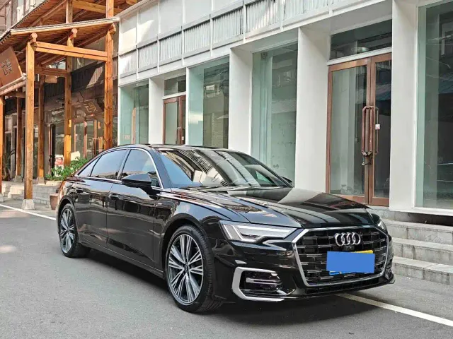 Audi A6L — Фото автомобиля 3