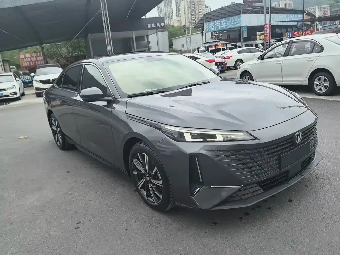 Changan Yida 2023 Blue Whale NE 1.5T GDI DCT Exclusive — Фото автомобиля 4