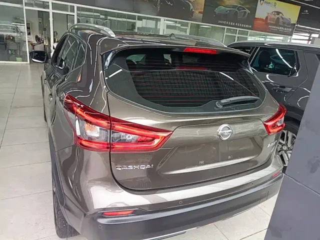 Nissan Qashqai 2022 2.0L CVT XV Prem Luxury Edition — Фото автомобиля 5