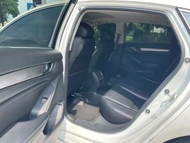Honda Accord — Фото автомобиля 6