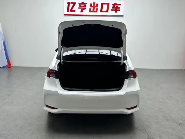Toyota Corolla — Фото автомобиля 17