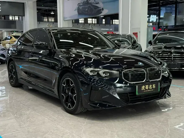 BMW i3 — Фото автомобиля 3