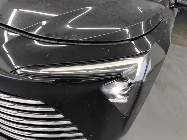 Buick LaCrosse — Фото автомобиля 5