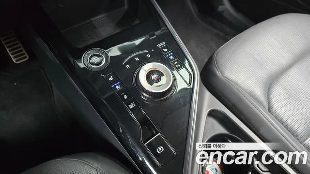 Kia Niro The All New — Фото автомобиля 12