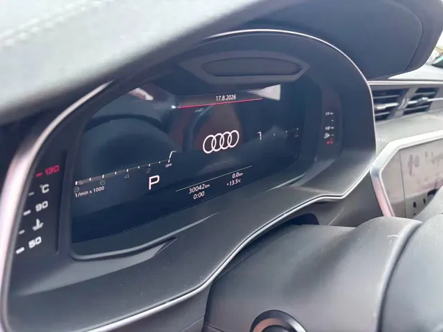 Audi A7L — Фото автомобиля 13
