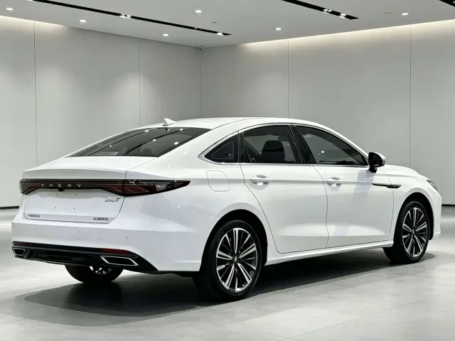 Chery Arrizo 8 PRO — Фото автомобиля 7